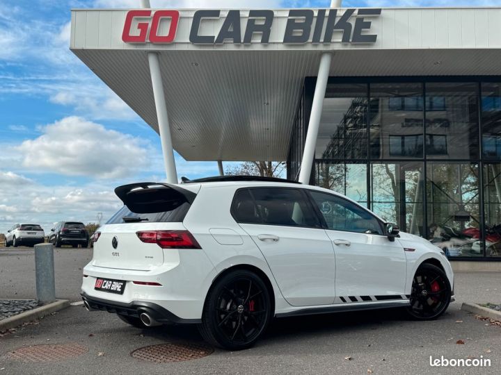 Volkswagen Golf 8 GTI Clubsport 300 ch Garantie 6 ans Toit ouvrant LED Camera CarPlay Jantes R 19 pouces 495-mois Blanc - 2