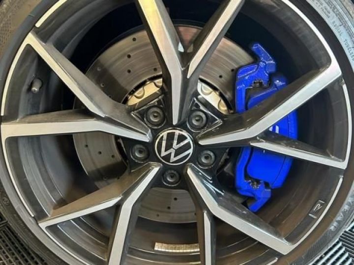 Volkswagen Golf 8 R 2.0 TSI 4 Motion DSG7 : Offre de LOA-Crédit ballon 570,03 -Mois TTC Bleu - 6