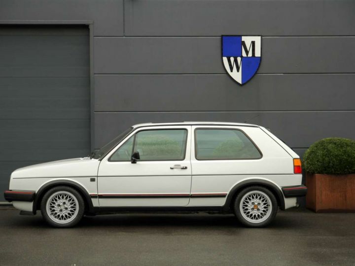 Volkswagen Golf GTI 8S 1800 PB Blanc Métallisé - 3