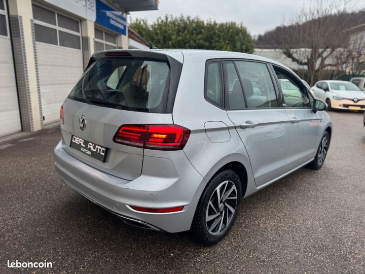 Volkswagen Golf Sportsvan 1.0 TSI 115ch Connect DSG7 Argent - 3