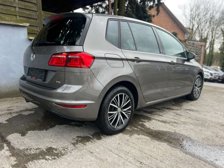 Volkswagen Golf Sportsvan 1.2 TSI 110cv Allstar DSG (navi Clim Camera Ect) Gris Métallisé - 7