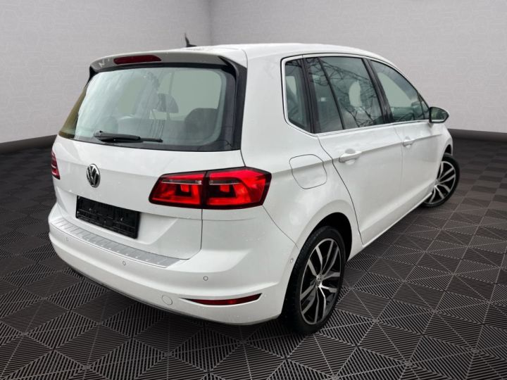 Volkswagen Golf Sportsvan VII 2.0 TDI 150 CARAT DSG XENONS GPS Blanc - 3