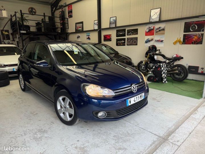 Volkswagen Golf VI 1.2 TSI BOITE AUTOMATIQUE Bleu - 1