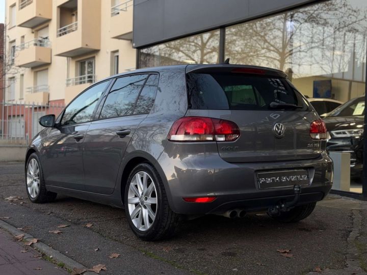 Volkswagen Golf VI 2.0 TDI 140CH BLUEMOTION FAP CARAT 5P Gris - 9