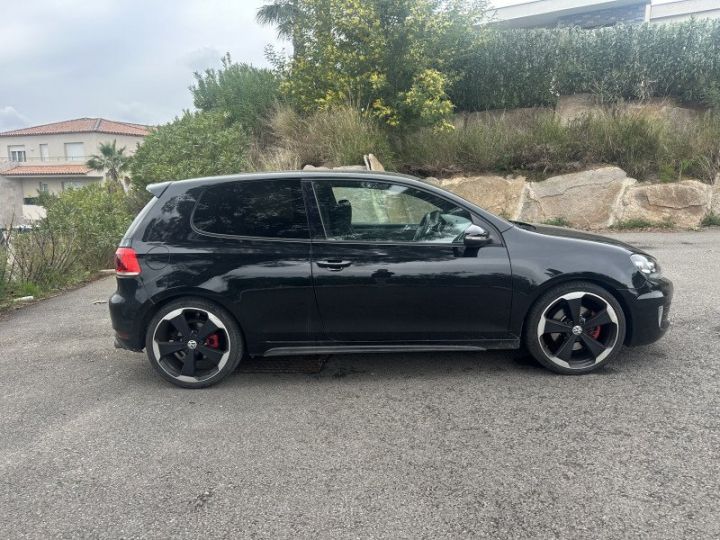 Volkswagen Golf VI 2.0 TSI 210CH GTI DSG6 3P Noir - 4