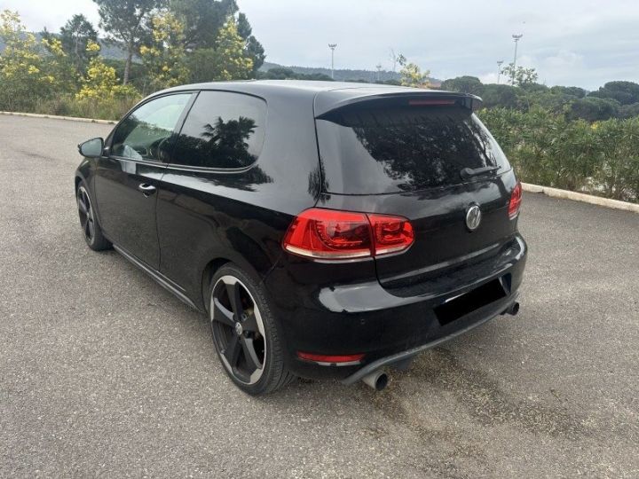 Volkswagen Golf VI 2.0 TSI 210CH GTI DSG6 3P Noir - 7