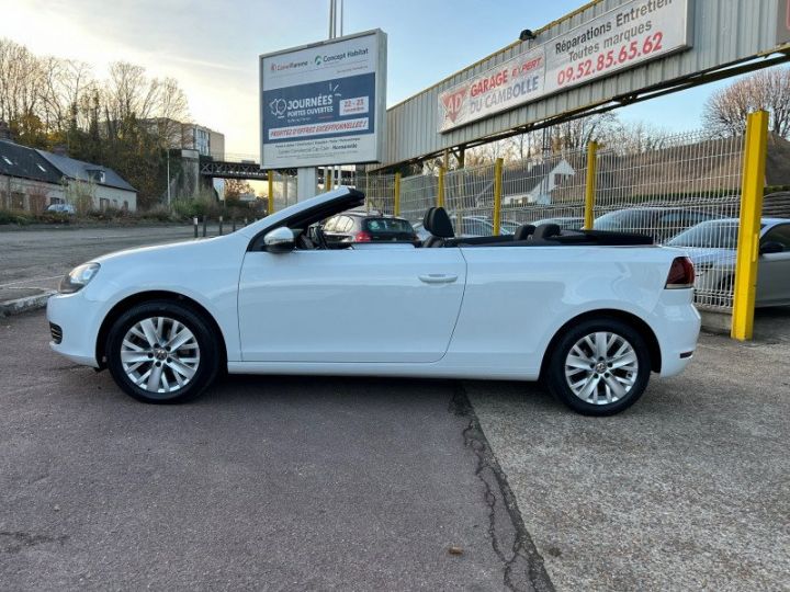 Volkswagen Golf VI CABRIOLET 1.6 TDI 105CH FAP Blanc - 2