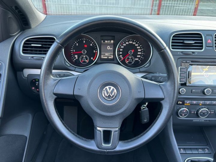 Volkswagen Golf VI CABRIOLET 1.6 TDI 105CH FAP Blanc - 11