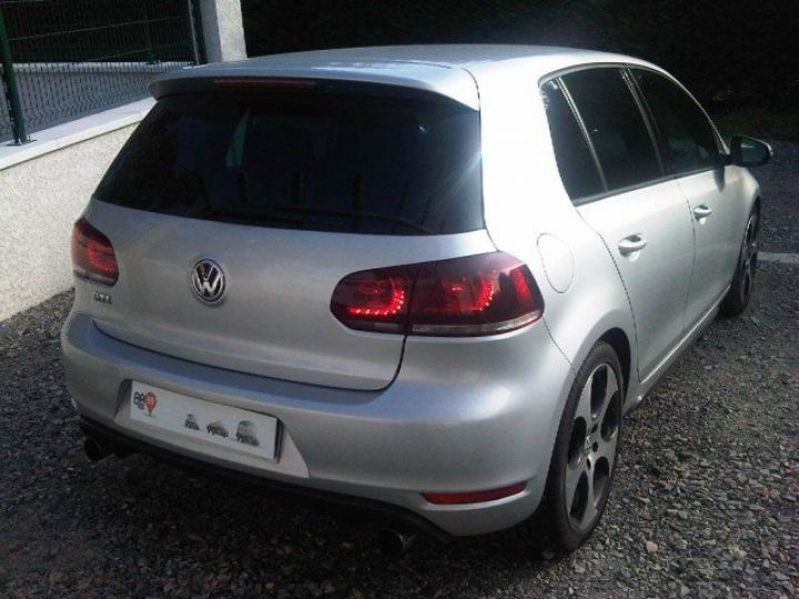 Volkswagen Golf VI GTI 5P DSG 211 CV     Essence GRIS CLAIR - 17