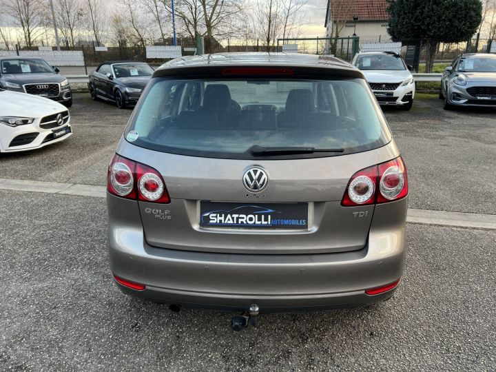 Volkswagen Golf VI Plus 1.6 TDI 105ch BlueMotion Confortline Clim Régulateur Attelage BEIGE - 6