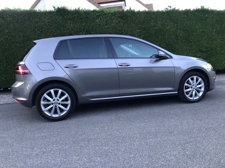 Volkswagen Golf VII 1.4 TSI 150 BLUEMOTION TECHNOLOGY CARAT EDITION DSG7 Full option +cuir + toit pano Gris Tungsten Métallisé Vendu - 2