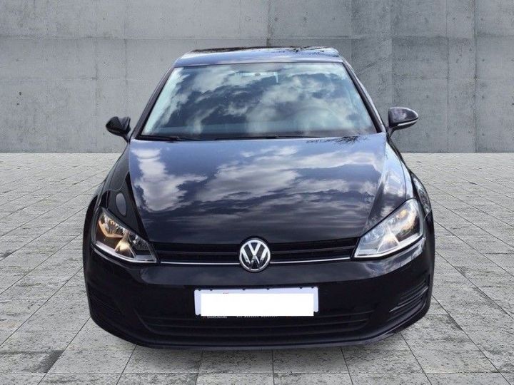 Volkswagen Golf VII 1.6 TDI 110 11/2015 noir métal - 1