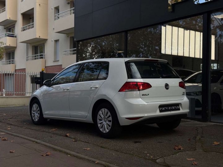 Volkswagen Golf VII 1.6 TDI 90CH BLUEMOTION Blanc - 8