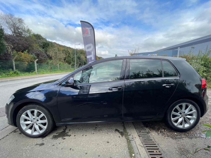 Volkswagen Golf VII 2.0 TDI 1968cm3 150cv Noir Laqué - 9