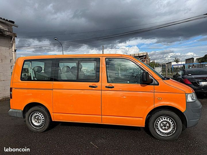 Volkswagen Multivan 2.5 TDI 130CH CONFORT  - 4