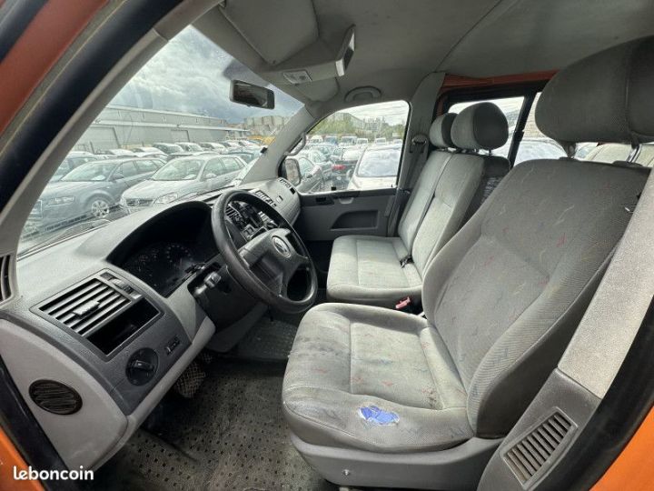 Volkswagen Multivan 2.5 TDI 130CH CONFORT  - 10