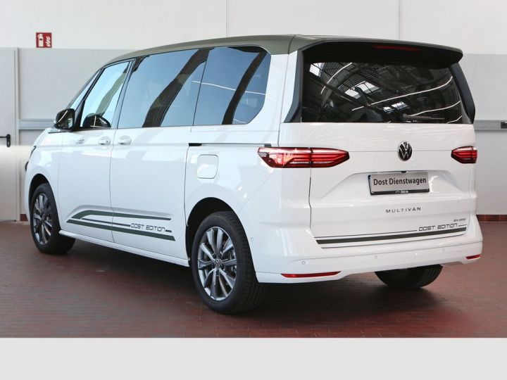 Volkswagen Multivan T7 eHybrid / 7P / Toit pano / Attelage / Harman Kardon / Garantie 12 mois blanc - 2