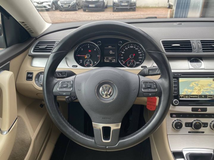 Volkswagen Passat 1.6 TDI 105ch Carat NOIR - 12