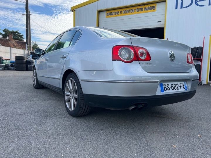 Volkswagen Passat 2.0 TDI 140CH CONFORTLINE DSG6 Gris - 4