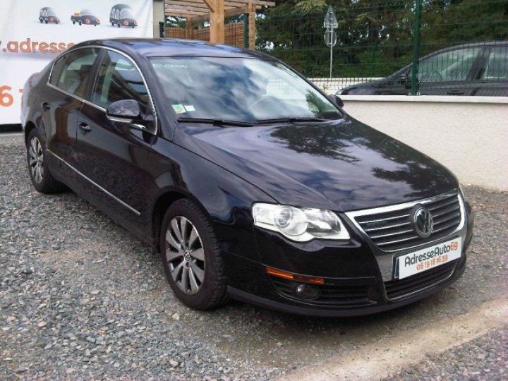 Volkswagen Passat CONFORTLINE 1.9 TDI 105      Diesel NOIRE - 1