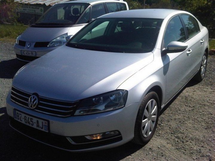 Volkswagen Passat TRENDLINE BUSINESS 1.6 TDI 105 CR FAP BlueMotion     Diesel GRIS METAL - 3