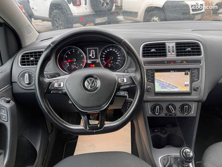 Volkswagen Polo 1.0 75ch Lounge 5P GPS Bluetooth Régulateur Park Pilot Blanc - 4