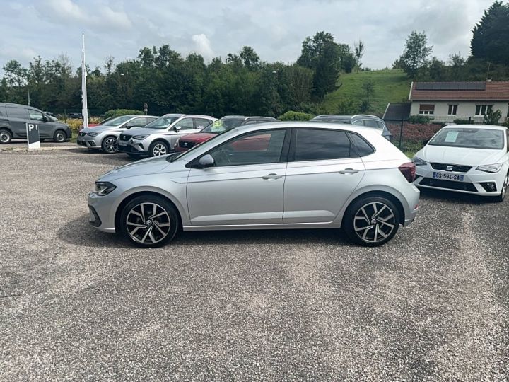 Volkswagen Polo 1.0 TSI 95 S&S DSG7 Life Gris - 3