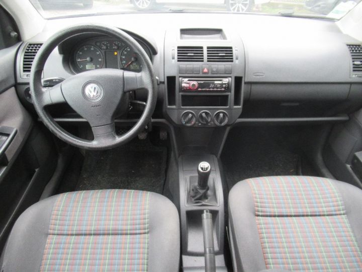 Volkswagen Polo 1.2 60  Gris Foncé - 7