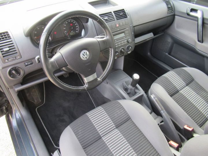Volkswagen Polo 1.2 60CH UNITED 5P Gris Fonce - 2