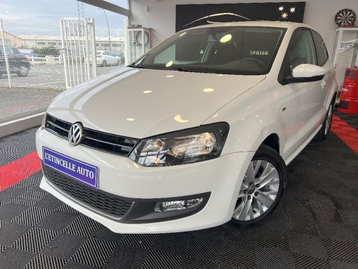 Volkswagen Polo 1.2 70 Life Blanc - 1