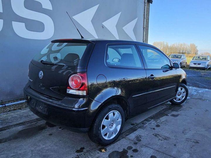 Volkswagen Polo 1.2i Clim Garantie 12 mois Noir Métallisé - 5