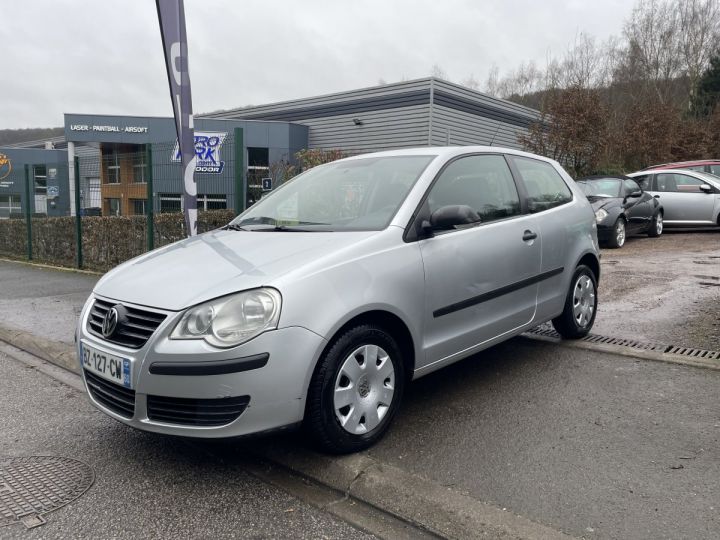 Volkswagen Polo 1.4 TDI(70CV Gris Laqué - 1