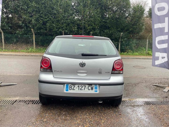 Volkswagen Polo 1.4 TDI(70CV Gris Laqué - 12