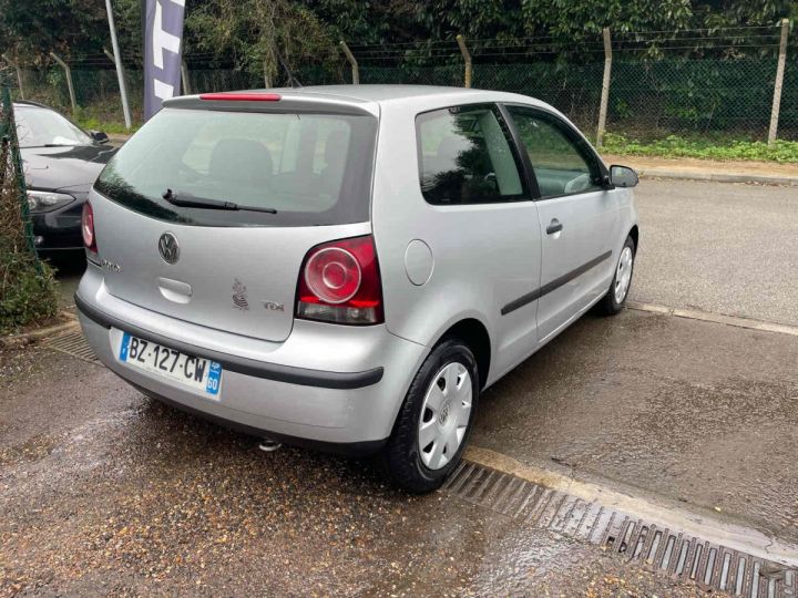 Volkswagen Polo 1.4 TDI(70CV Gris Laqué - 13