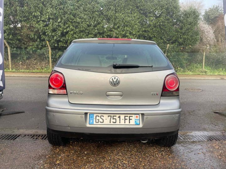 Volkswagen Polo 1.4 TDI 80CV Gris Laqué - 12