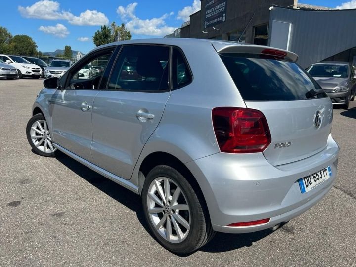 Volkswagen Polo 1.4 TDI 90CH BLUEMOTION TECHNOLOGY LOUNGE 5P Gris C - 3