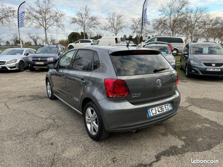 Volkswagen Polo 1.6 tdi 90 ch match Gris - 4