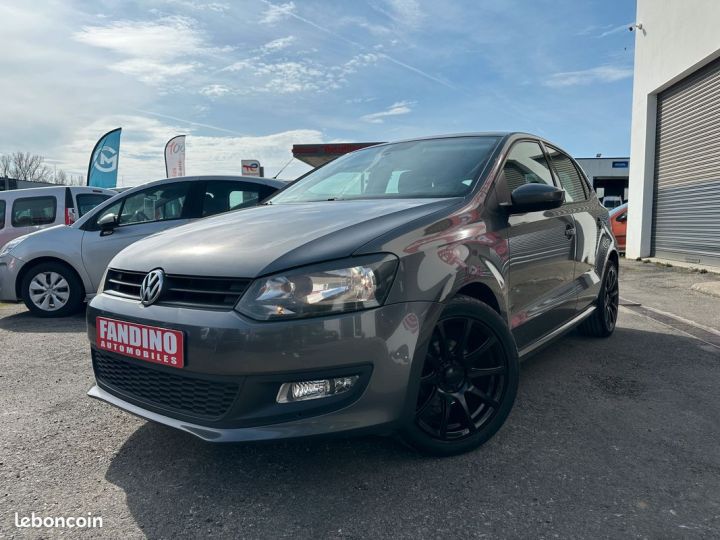 Volkswagen Polo 1.6 Tdi 90Ch Trendline Business Gris - 4