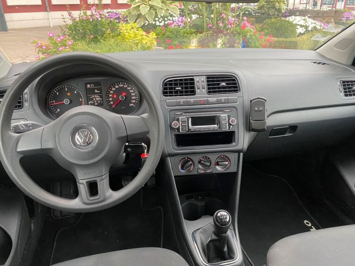 Volkswagen Polo 1.6 tdi bluemotion 2014 Marron - 2