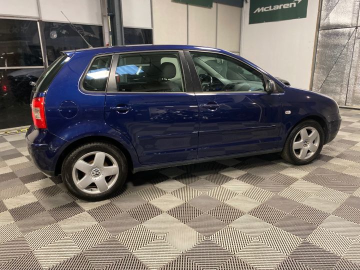 Volkswagen Polo (9N_, 9A_) 1.2 (64Ch) Bleu - 3