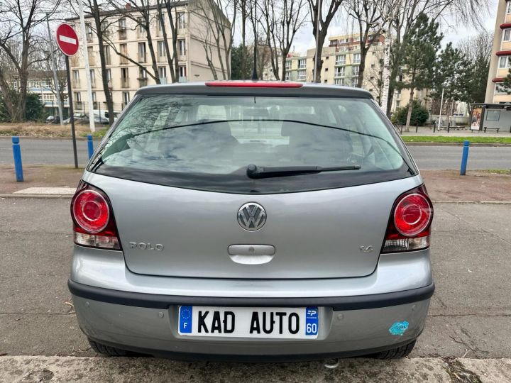 Volkswagen Polo IV Phase 2 1.4 75 CONFORT Gris - 5