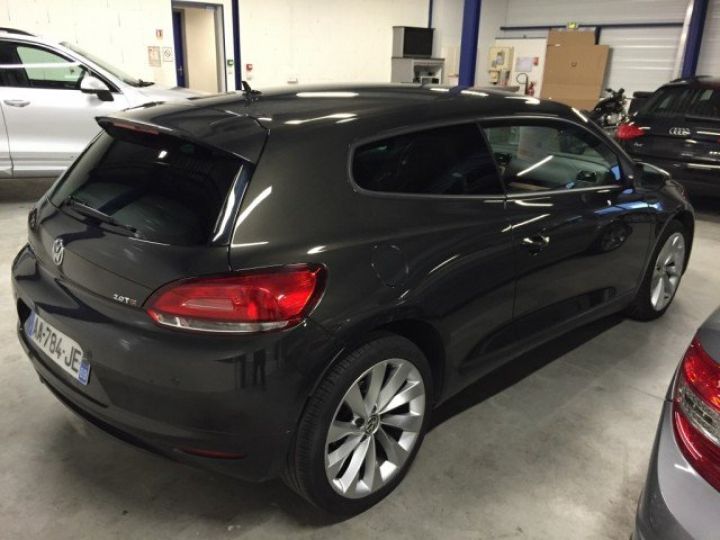 Volkswagen Scirocco 2.0 TFSI 200 cv CARAT DSG     Essence GRIS FONCE - 9