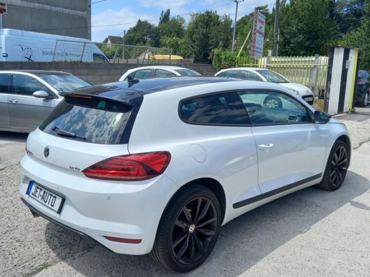 Volkswagen Scirocco II 2.0 TDI 150 BLACK SESSION DSG Blanc - 14