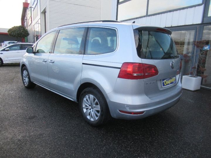 Volkswagen Sharan  2.0 TDI  140 cv Confortline DSG6 Gris Clair - 6