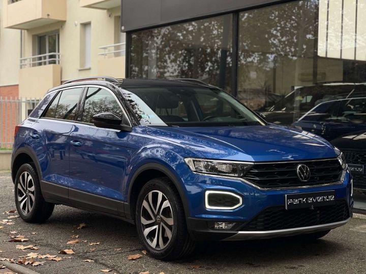 Volkswagen T-Roc 1.0 TSI 110CH ACTIVE Bleu F - 2