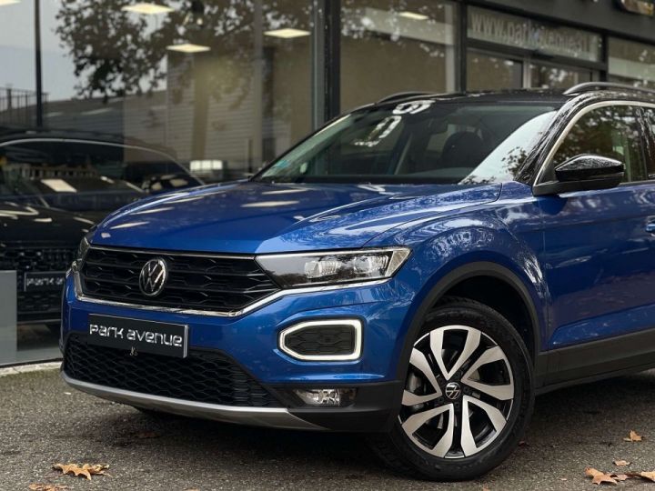 Volkswagen T-Roc 1.0 TSI 110CH ACTIVE Bleu F - 3