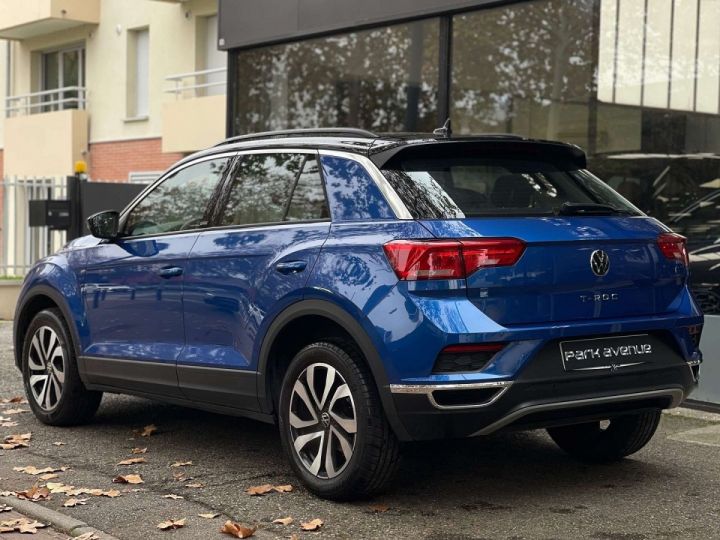 Volkswagen T-Roc 1.0 TSI 110CH ACTIVE Bleu F - 8