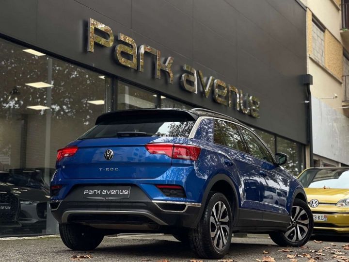 Volkswagen T-Roc 1.0 TSI 110CH ACTIVE Bleu F - 9