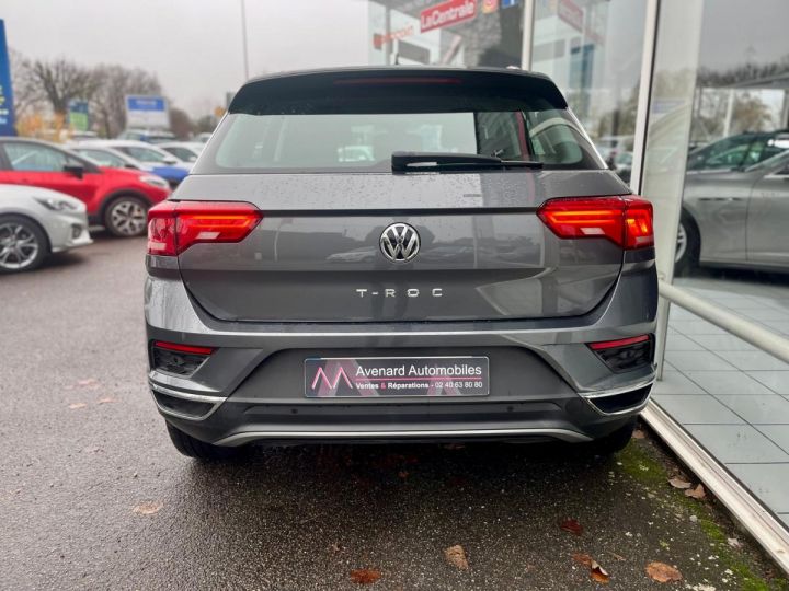 Volkswagen T-Roc 1.5 TSI 150 EVO Start/Stop DSG7 Lounge GRIS FONCE - 19