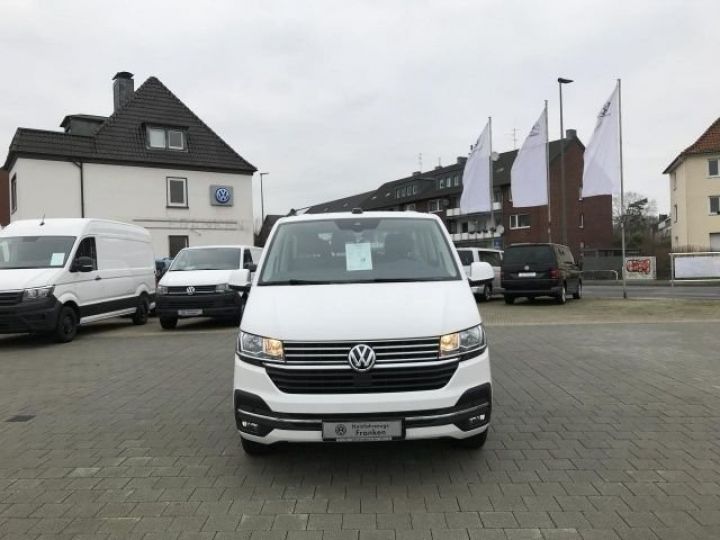 Volkswagen T6 .1 Caravelle LR Comfortline / NAV - ATTELAGE – CLIMATRONIC – 1ère main – TVA récup. – Garantie 12 mois Blanc - 2